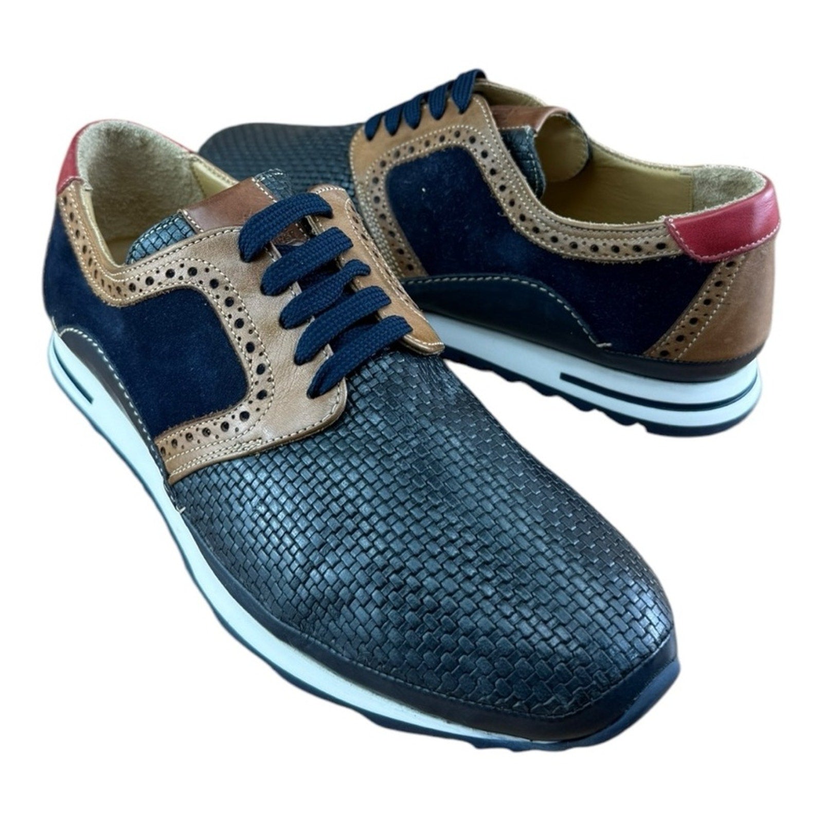 Galizio Torresi Men’s Designer Leather Casual Sneakers size 8.5-9 42 Navy Blue.