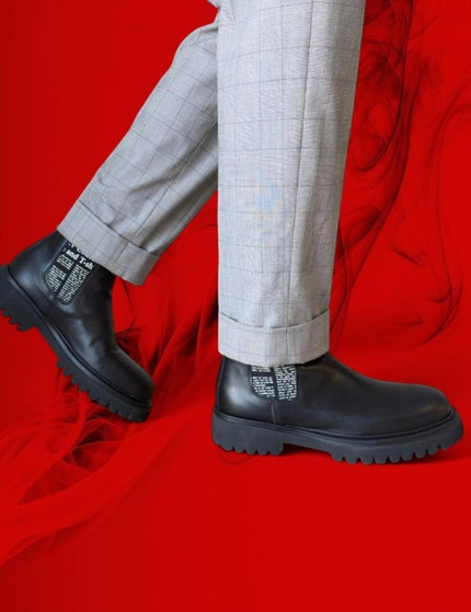 MEN  BOOT.