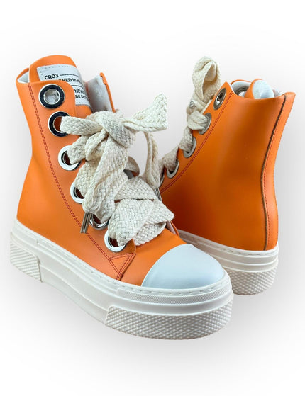 WOMEN  BOOTS.