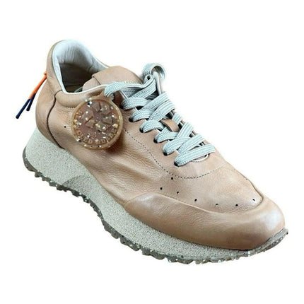 Barracuda Women  Impact sneaker.