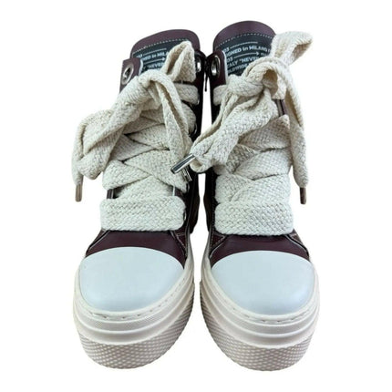 Cristianzerotre CRO3  Calipso  Red.