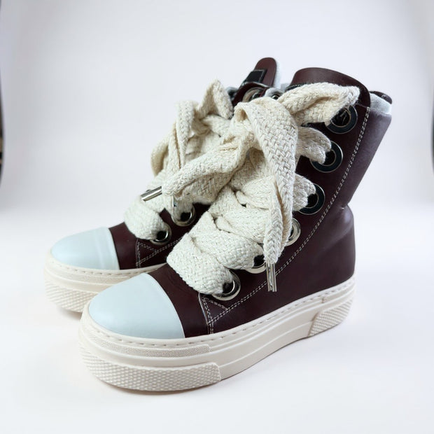 <h2>Sneaker women </h2>