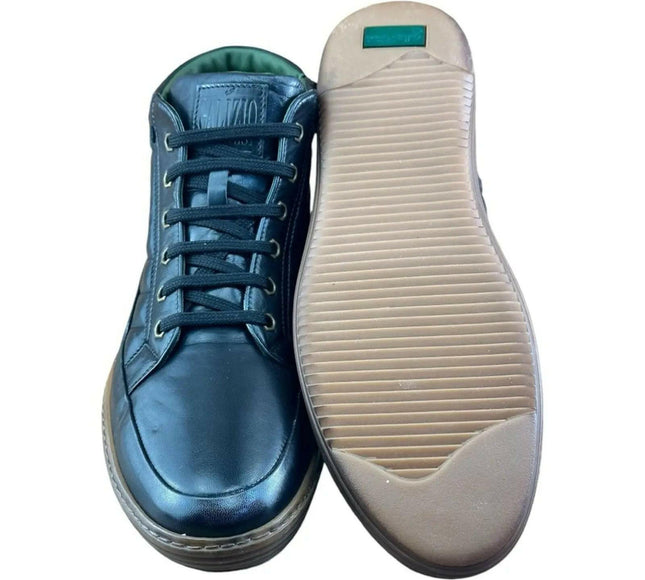 Galizio Torresi Man's  Sneakers High in top.