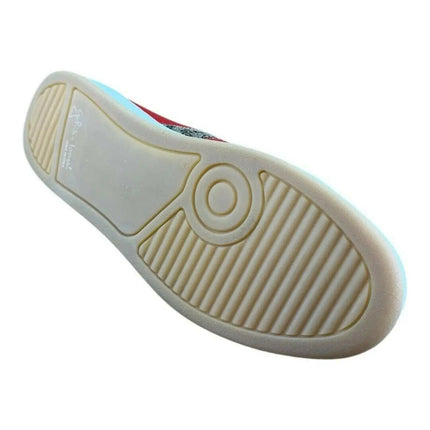 Galizio Torresi  segned Sneaker Men.