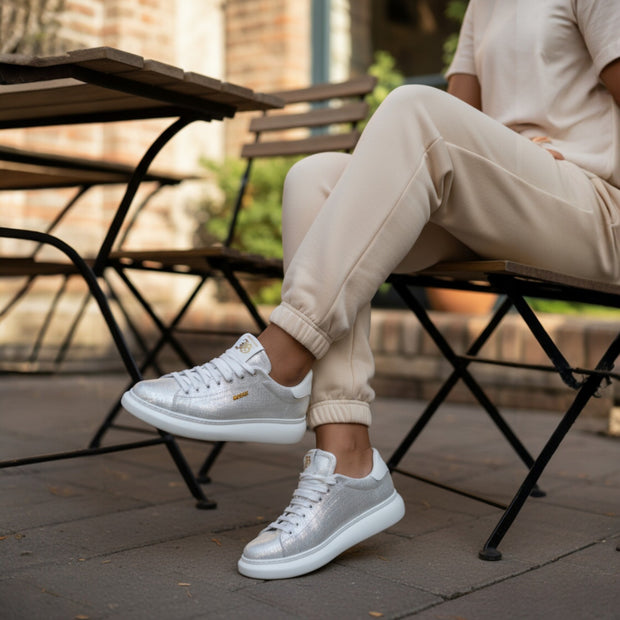 <h4>John Galliano Sneaker Casual </h4>